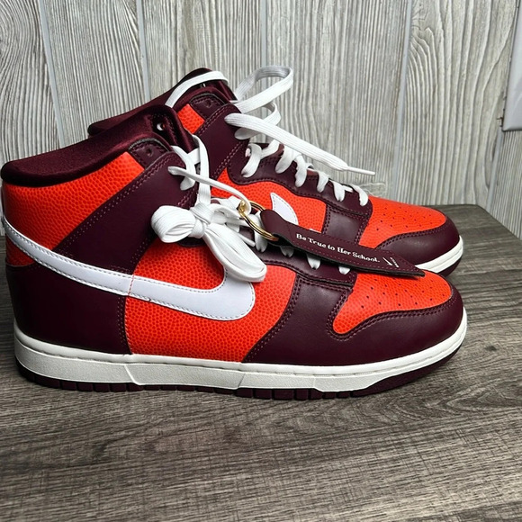 Nike Dunk High Be True To Her School Size 10.5 - Picture 1 of 10
